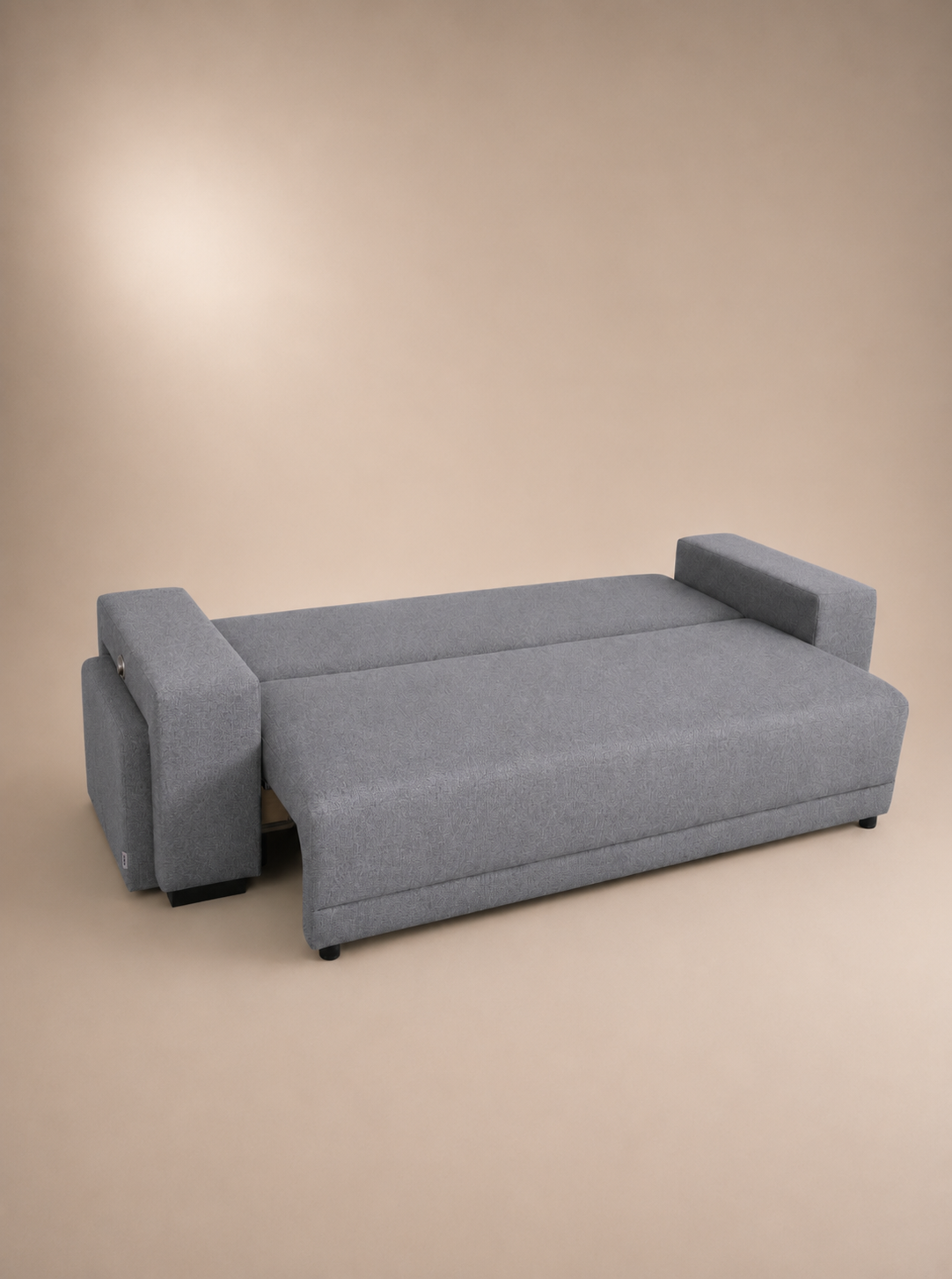 Canapé de la collection VEGA déplié en mode couchage